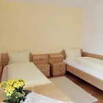 兰德豪斯埃斯尔旅馆 招待所 Dietach