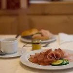 招待所 兰德豪斯埃斯尔旅馆 3*