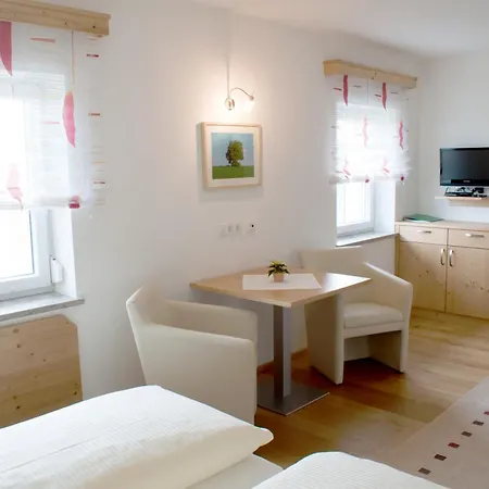 Guest house Essl