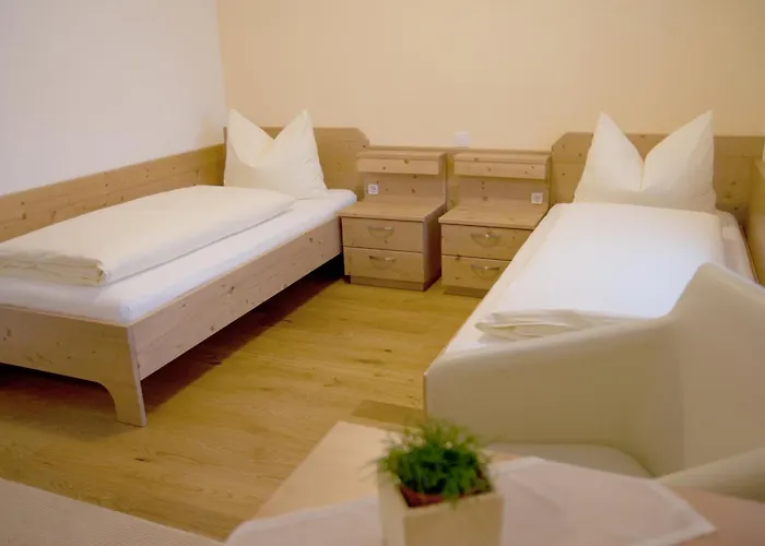 بيت ضيافة Essl